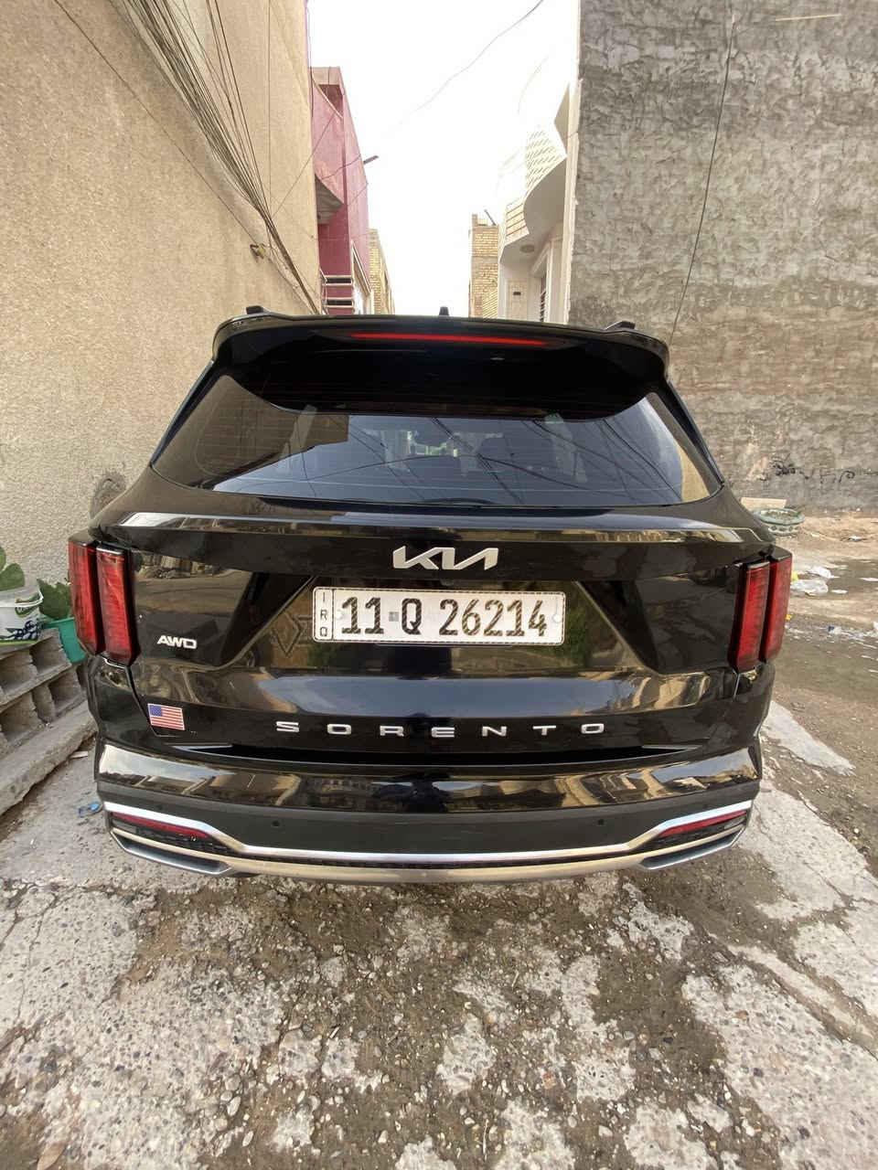 سورنتو KIA 

فول مواصفات.     مديل 2022 

سياره وارد أمريكي 

سياره بيهه 3  قطع 

1جاملغ خلفي 
2 بابين مرشوشات ب امريكا كلير فقط 

+7راكب

سياره ماشيه  26 الف 

اي نقص ما بيهه 

سعرهه 180 وبيهه مجال بصيط 

مكاني بغداد البلديات 

للستفسار 
***********
واتساب فقط
