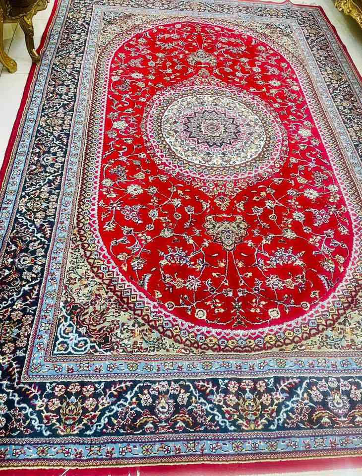 السلام عليكم اثاث بيت للبيع للاستفسار ***********

