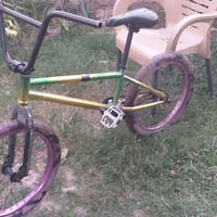 جيتي للبيع  بايسكل جيتي سبع الوان  BMX كامل  نضيف  بس التأير الكدام نا...