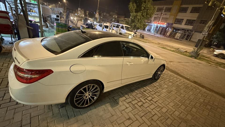 للبيع مارسدس E350 كوبي شبابيه 
موديل 2011 مواصفات فول حلوه وجاهزه سنويه جديده باسمي مكاني حله 145 ومجال قليل
***********
