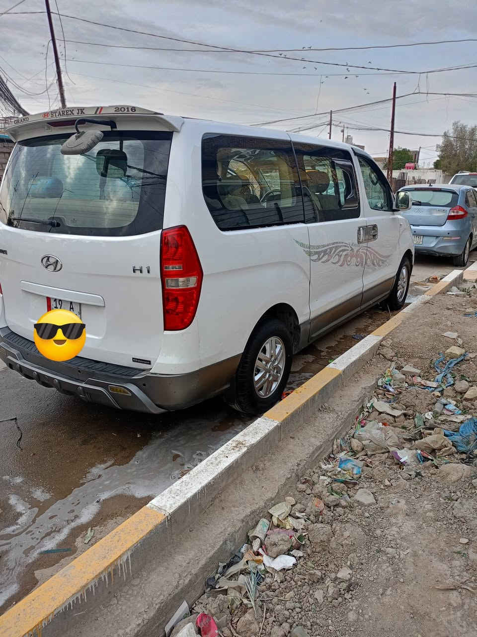 سلام عليكم ستاركس موديل 16,
مفتوح محوره مسكر. 12كير عادي 
سياره جاهزه مكينه وكير وتبريد وتخم تاير. 
جاهزه من كلشي. 
ضربته فخذه ومعمره درجه اوله. 
سعر 170,وبيه مجال. اذ شراي تجي تكلب وتقتنع وبخدمتك 
‏‪0780 072 8950‬‏
