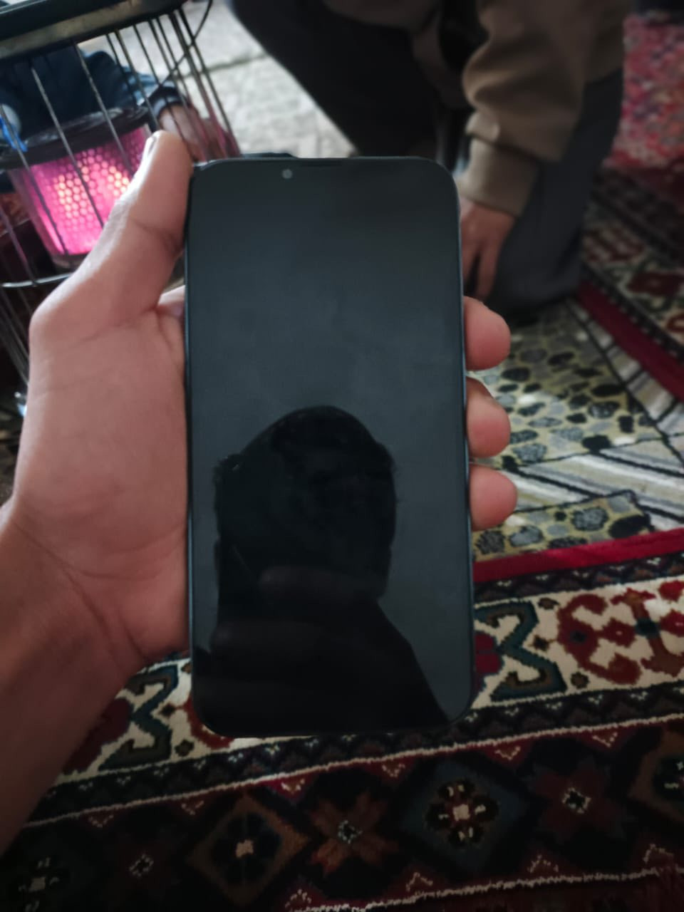 سلام عليكم ايفون 13برو ماكس ذاكره 256شرق اوصط نموذج M مبدل شاشه وضهر فقط بطاريه 73 بلاديه تك وبيه هاذي البلشاشه شرط أنطي خاف تكلي يمشي مدري شنهو وره سنه ذا مشه ال بل شاشه الجهاز يرجع السعر 400 وبي مجال شي قليل مستعجل عله بيعو مراوس ما اراوس الخاص مسدود تصل ودلل *********** ملاحضه مكاني صلاح الدين الشركاط
