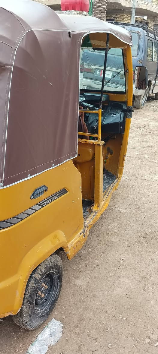 السلام عليكم تيك تيك تي في اس موديل 20 تيك توك حلوه وقاعده كل شي ما تخسر عليها نظيفه حيل السعر 3600 وبيها مجال شيء قليل بها المجال الشراي يتصل***********
