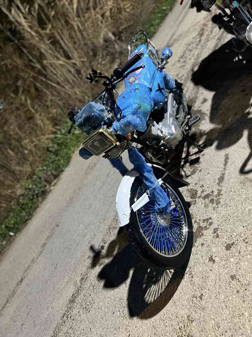 ما بعد السلام
دراجه للبيع تايكر 25
دراجه خير من الله كل نقص ما بيها ولنضافه  كدامك مكاني ديالى بعقوبه 
السعر خاص 
***********
