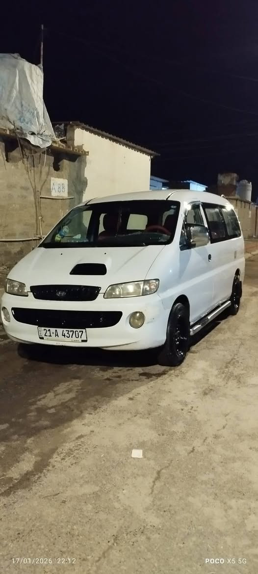 فان ٢٠٠١كير محرك وشاسي بيها ٣ قطع صبغ وباقي كلو بشرط رقم *********** واتس اكر, نينوى
