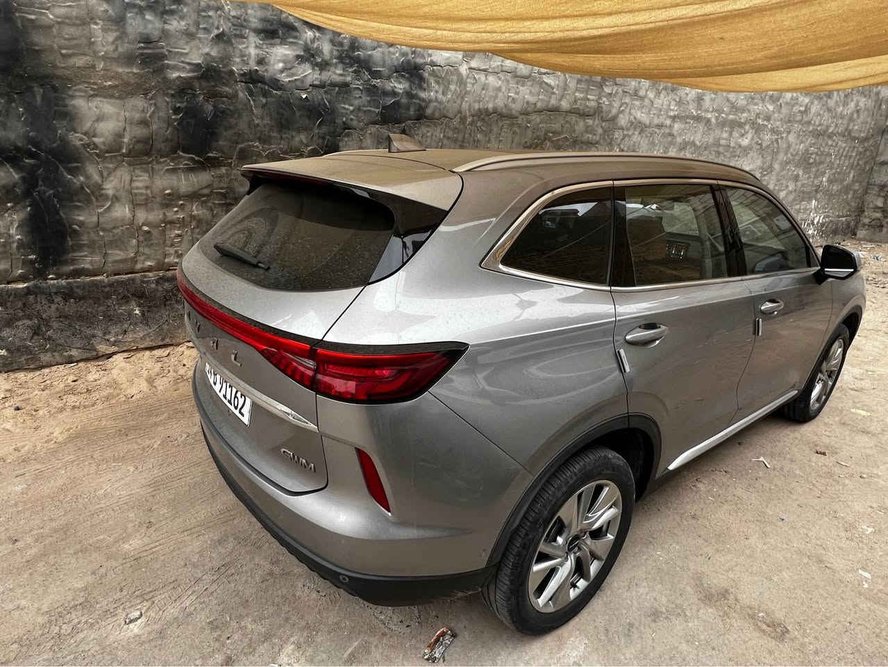 Haval H6 2022

السلام عليكم 

هافال H6 موديل 2022

السيارة فول مواصفات ونظيفة استخدام شخصي، ما تحتاج شي أبد 

كفاله السياره من (بارد, صبغ )

المواصفات:

• تشغيل بصمة + بصمة أبواب

• شاشة كبيرة + نظام ملاحة

• كاميرات 360 درجة

• رادار كامل (تنبيه خروج عن المسار + النقطة العمياء)

• مثبت سرعة

• مقاعد جلد نظيفة

• تحكم كامل بالمقود

• إضاءة LED أمام وخلف

• جنوط ألمنيوم

• تكييف ثلج

• اشاير بالمري 

• ⁠مري شفط 

• ⁠حساسات امامي خلفي 

• ⁠كراسي كهرباء 

• الجام اتو

• ⁠ماشيه 77.000 الف  

• ⁠وبعد بيه هواي مواصفات

محرك السياره 2000 تيربو 

• ⁠سعر السياره 160 وبيه مجال قليل  مكان السياره البصره حي المهندسين  

• ⁠*********** 

• ⁠*********** البصرة, العراق
