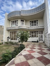 الخاجية ٧٧١٢ • ٢٦٧م • شارع سايدين تجاري