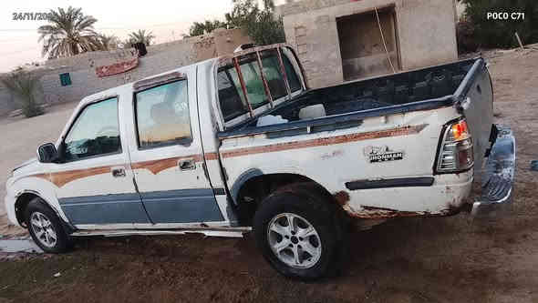 السلام خويه بيكم كنو 2008سياره جاهز  مكينه وكير شرط رقم نكليزي  تحويل ثاني يوم بسمي  السعر30 تصال***********
