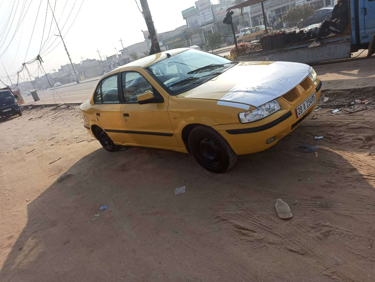 سلام عليكم   سياره سمند 2011 رقم نجف باسمي  انكليزي  تخم  تاير جديد. حداديه جديده  سياره  قبل 4ايام اداورت يعني غرامات مروريه. مع هيه مصفره بل التمام. السياره حلوه مال جناي.  

 املاحظه.  المكينه بيهه خيط بخار  المكان. النجف السعر 35 مع المجال. رقم الهاتف. ***********
