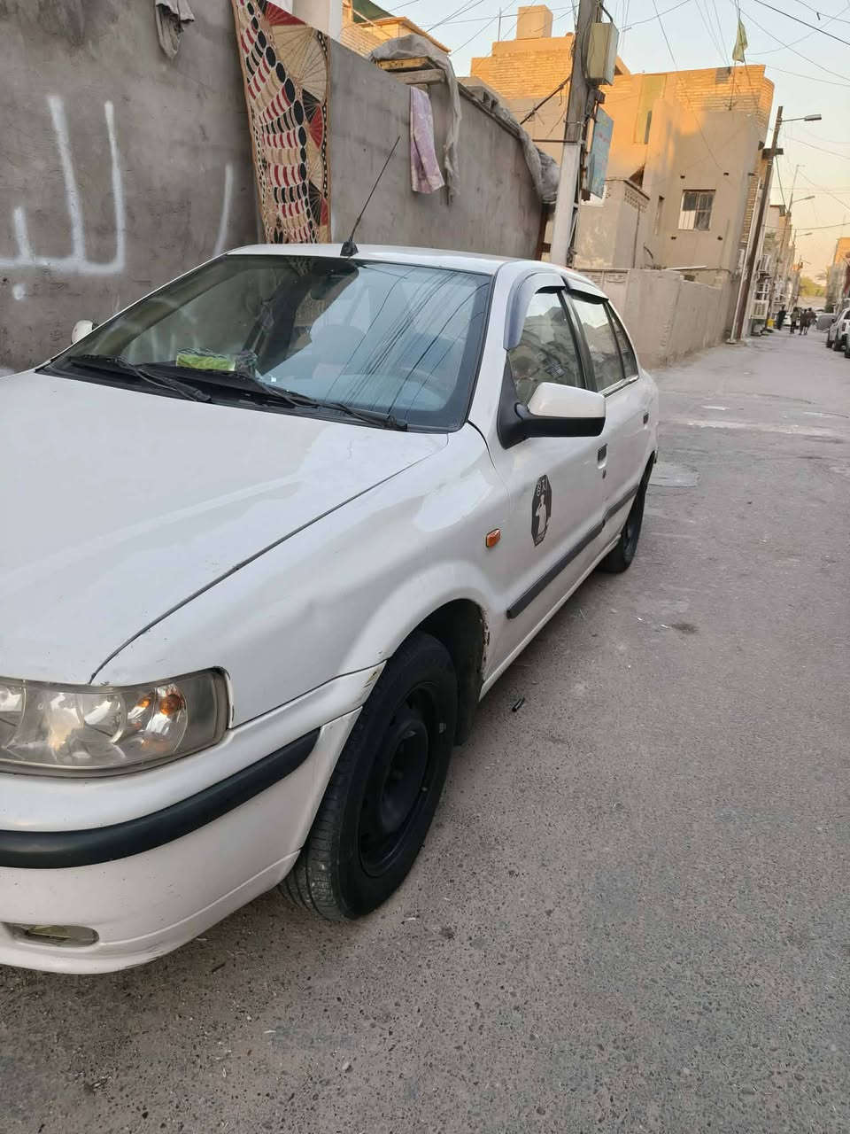 سلام عليكم سياره سمند للبيع موديل 2011 خصوصي تبريد شغال سياره جاهزه من كلشي رقم الموبايل *********** مكان بغداد مدينة الصدر السعر 37 بيهة مجال
