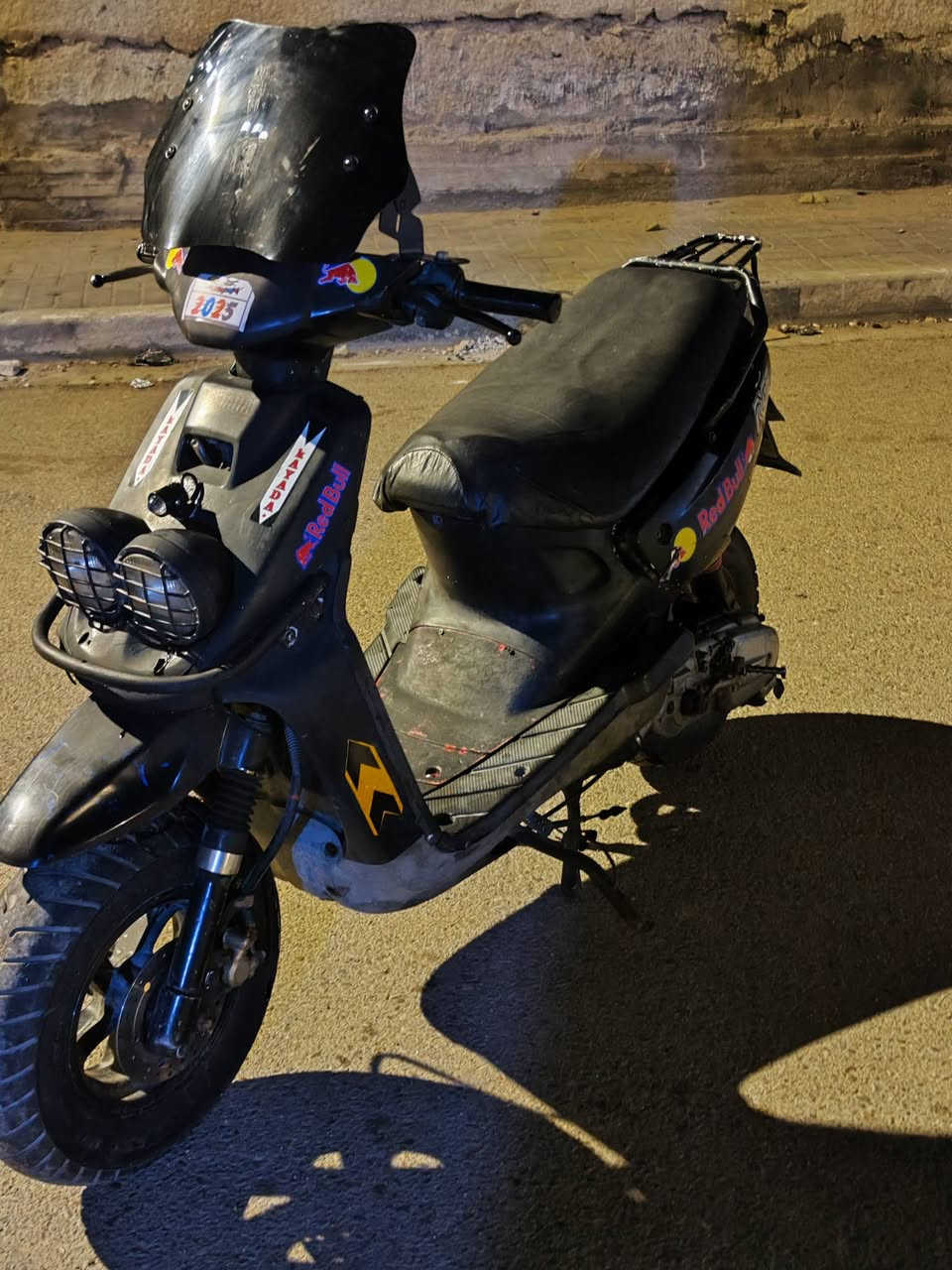 بيع مستعجل تفيدك تعال خاص او واتساب *********** اقره الوصف
دراجه درراجه اكزز جبلي نضيفه سوده دراجه فول لايتات اشاير هورن باتري كله شغال مكينتها تخبل شلعته تشك الكاع سرعتها ١٤٠ ماشي بيها ١٣٠ انا تاريات نضاف مكينه نضيفه نقص بس السلف شغال بس ما يديرها يرادله سنون   للعلم مجفته تجفيت اصلي راجعه وكاله  السعر ٣٢٥ وبيها مجال بسيط مكاني قبله
