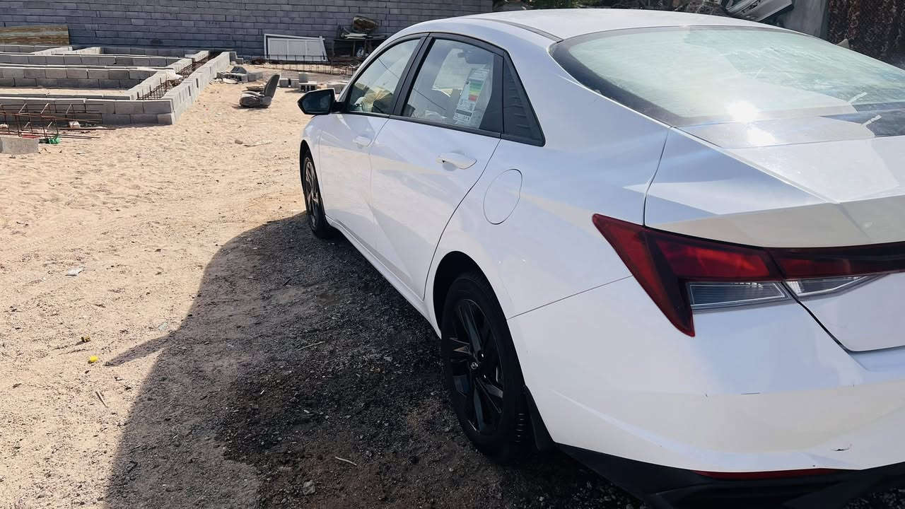 النترا خليجي ٢٠٢٣
كفاله عامه بيه فقط رصعات 

كير و مكينه و حداده و تخم تاير  اخت الزيرو  جاهزة 

ماشية 85الف كيلو 

مكينه 1600 دوش كفاله و كير at

تبريد قطعتين ثلج 

فتحه سقف 

5 ويل كب 

بقيه المواصفات معروفه 
‏***********

السعر 145
