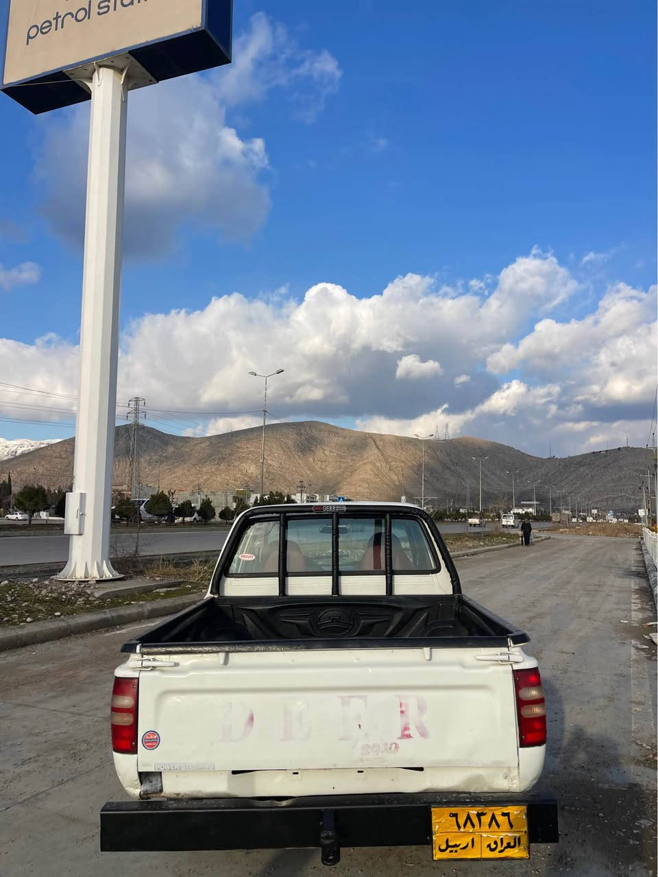 به‌ناوی خوای گه‌وره‌ 
پیكاب دێر 
به‌خ
٢٠١٠
ره‌قه‌م هه‌ولێر 
سبوغ عام ده‌حم ولێدراو به‌شه‌رت 
چوارتایه‌ی نوێ 
گێرومه‌كینه‌ به‌شه‌رت
ته‌حویل غرامه‌ به‌شه‌رت 
ناوسوجام كاره‌بای 

شوێن ڕانیه‌
٤٨$
مجالێكی كه‌م 
*********** رانية, السليمانية
