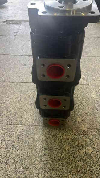 يسرنا أن نقدم لعملائنا الكرام أطيب الأمنيات بالتوفيق والنجاح في جميع مشاريعهم وأعمالهم.

_شركة الرتاج التجارية العامة في العراق_
نحن دائماً معكم، نقدم لكم أفضل الخدمات والمنتجات بأفضل الأسعار.

_البداية_
نقدم لكم أفضل المضخات الهيدروليك، الكرينات والشفلات، جميع الأحجام والشكال. شركة الرتاج متخصصة في المضخات الهيدروليكية، المعدات الثقيلة، الكنترولات، المضخات، الولفات. كل ما تحتاجونه من الآليات الجودة التركية والصينية، موثوقية عالية.

_خبرة 18 عاماً_
لدينا خبرة واسعة في مجال استيراد قطع الغيار، ونود أن نعلمكم بأننا نقدم لكم كل ما تحتاجونه من الآليات وقطع الغيار.

_التوصيل لجميع محافظات العراق_
نقدم لكم خدمة التوصيل لجميع محافظات العراق، بسرعة وأمان.

_للتواصل:_
📱 ***********
📲 ***********
📍 بغداد باب الشيخ قرب معمل جواد النجفي
