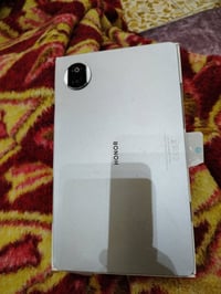 ايباد هونر x7  ذاكرة 128  رام 4 السعر 90 07738224338