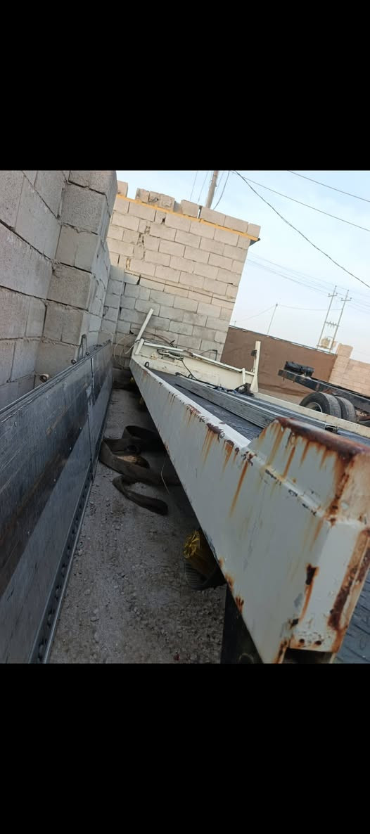 السلام عليكم بدي سطحه كنتر ياباني زنجيل ينزل للأخير ما مشتغل بالعراق بدي جديد طول 5 مترات ونص وعرض مترين و 20 سنتمتر للاستفسار ***********/ ***********
