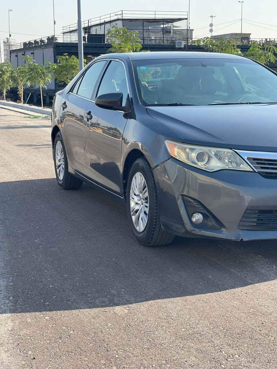 السلام عليكم
كامري وارد امريكي موديل ٢٠١٢ باسمي 
حادث جاملغ خلفي وجنطه سياره بيه بس ٣ قطّع صبغ فقط 
رقم بغداد تحول ثاني يوم نكليزي جديد مميز 
سعر 109$ بيه مجال بسيط كلش 
مكان السيارة بغداد 
اتصل ع رقم 
***********
