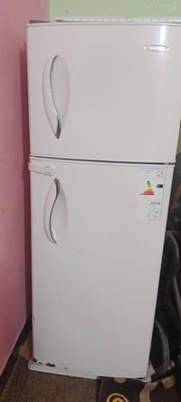 ثلاجه مستعمله • نضيفه وشغاله • كربلاء حي النصر