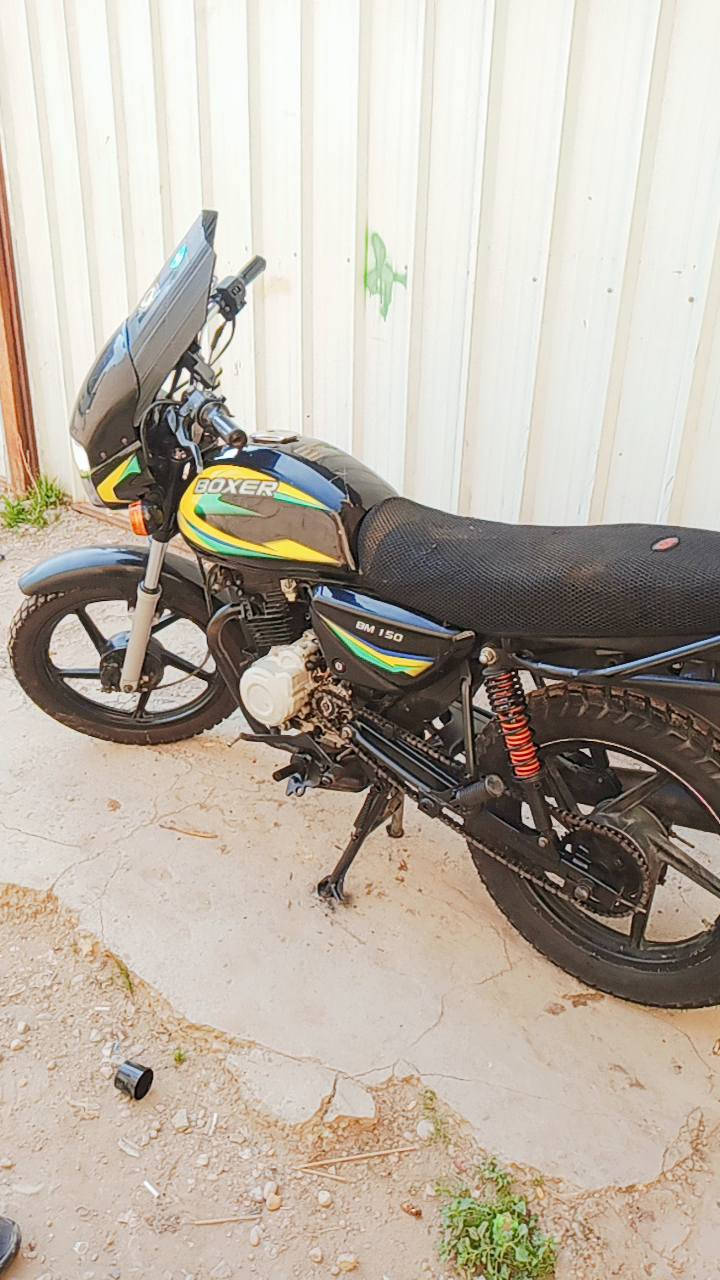 السلام عليكم بوكسر كلاسك 23 مرقم كربلاء نضافه مثل ماموضح كدامكم خير من الله نقص فلتر صلنصه فقط تايرات جدد ماشه دبلات جدد كهربائيات جدد مجامع جدد
بريكات جدد شغل وطلع بيع او مراوس حسب القناعه العنوان بغداد زعفرانيه ***********
