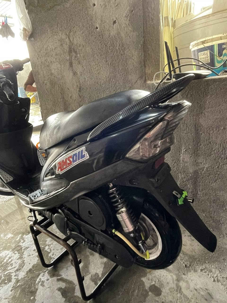 سلام عليكم دراجة ماكس بلادية ما مفتوحة رمبة ومتروكة شغالة سلف هندر نكرة***********
