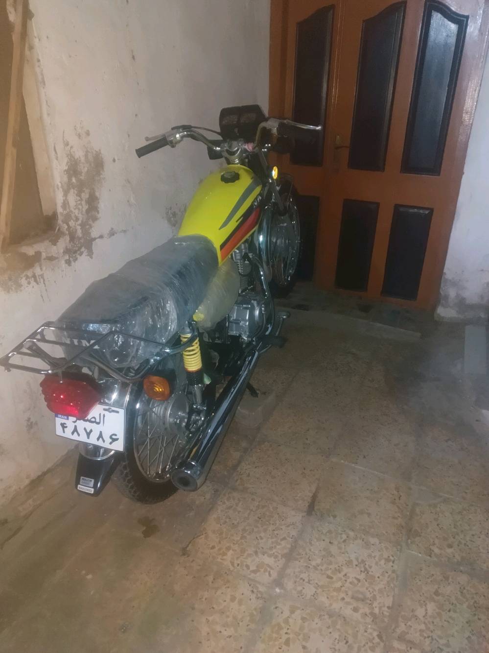 السلام عليكم شباب الدراجه مكفوله كفاله عامه 700وبيه مجال قربياته كله شخاله اورقه موجوده الدرجه وكيل انته تجي تشوف بعينك ونتراهم عل سعر بكاني بغداد الشعب 