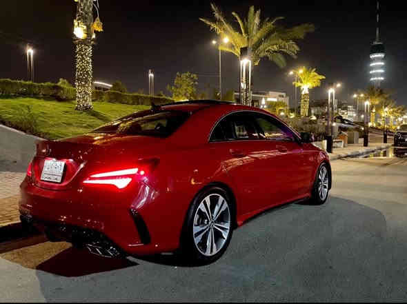 للبيع او المراوس ‏ Cla 250  مرسيدس
موديل 2019 فول
ماشية 90,000 mail
 محرك  2,0  تيربو

عليها كت AMG كامل
لايت + بك لايت AMG 
 دعاميات الامامية والخلفية C43 AMG  
٤ وضعيات قيادة 
رادارات توقف + حساسات النقطة العمياء + كاميرا
نظام اوتو ستوب Auto stop
اوتو هولد Auto hold

 بصمة 4 ابواب وتشغيل مع فتح وغلق الشبابيك والبانوراما عن بعد 
مقاعد رياضية ريكارو + خزن + تدفئة 
انارة داخلية 12 لون 
 سستم سماعات ستريو
تبريد قطعتين امامي خلفي  
رقمها مميز ( 50509 k ) 
..
..
حادثها بسيط جداً جاملغ امامي وشوية من البنيد فقط 
وهنا بالعراق صار بيها بارد مقدار شبر بالجاملغ الخلفي وتكحيل
ايرباك راجع سستم وكالة 
السعر 205 وبيها مجال 
مكان السيارة بغداد 
***********
