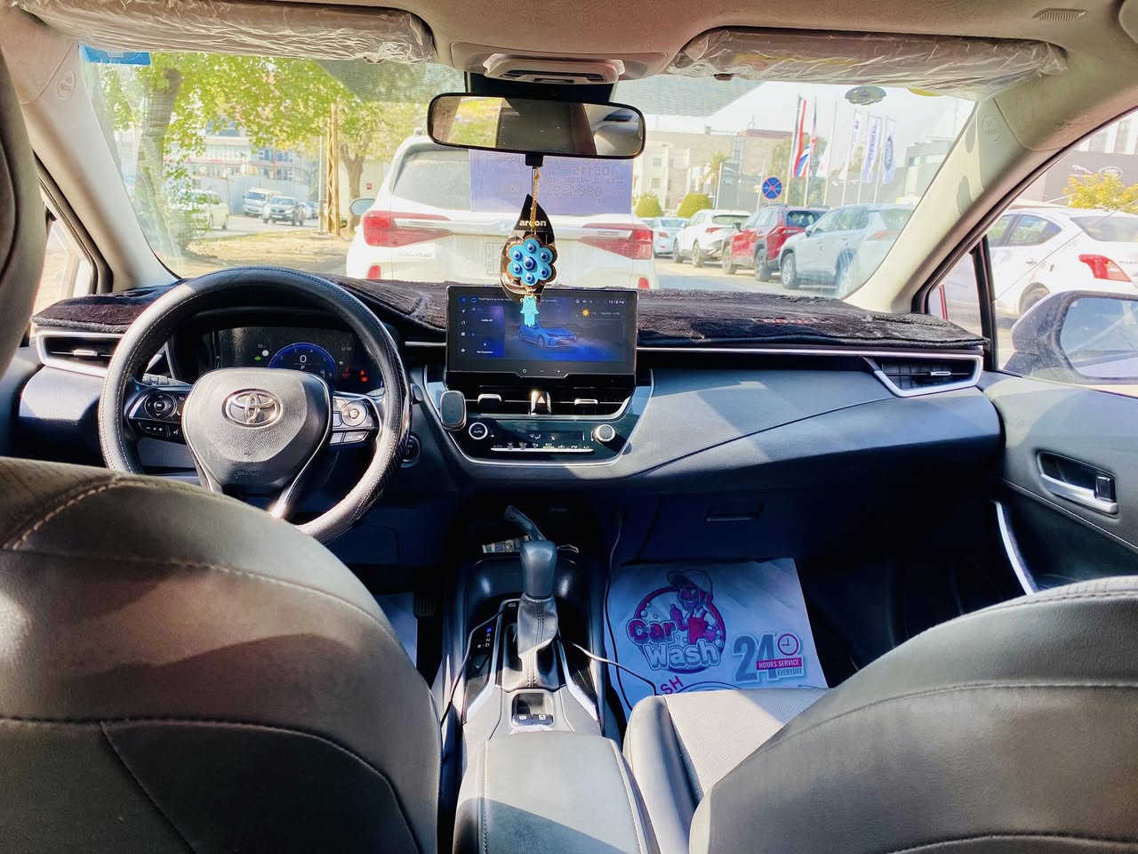 السلام عليكم رمضان كريم 
كورلا هايبر موديل 2024 
الشكل الخليجي موصفاته 
معروفه كشات جلد كورز سرعه 
ماشيه 42 بيه طخه بدعاميه 
تخم تاير جديد سياره جاهزه 
مابيه اي نقص سنويه بسمي 
السعر 147 بيه مجال بسيط  
مكان سياره بغداد رقم ***********
