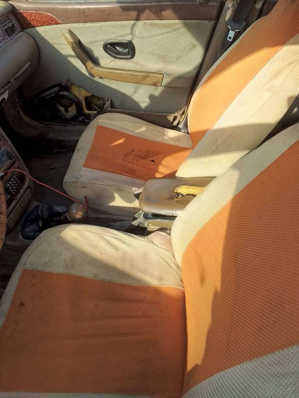 سمند موديل 2011

رقم بصره

كير محرك خير من الله

صدر خير من الله

السعر 12

اتصال ***********

مكان السياره كربلاء العطيشي
