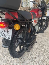 بوكسر فحل موديل 20 رقم وسنويه تنتهي 2030 مفتوحه مره وحده الدراجه نضيفه...