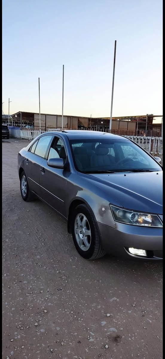 سلام عليكم سوناتا موديل 2008 خليجي فول فتحه سياره مكفوله ماعده بارد بصيط مكينه 2400 جاهزه السياره تبريد حداديه مكينه كير سعر 105  مكان نجف رقم ***********
