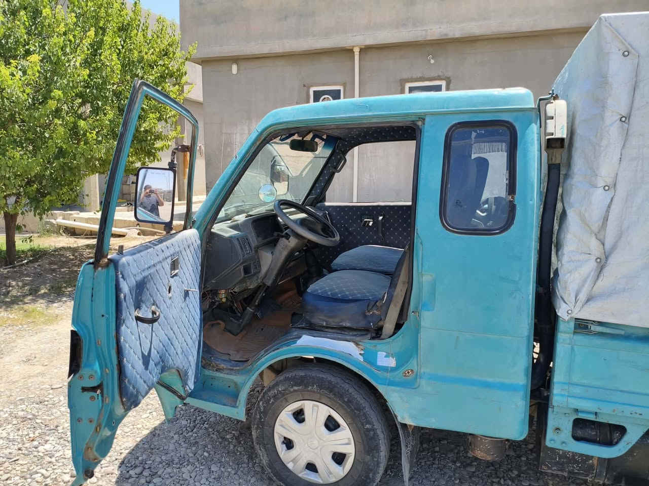 اعلان بيع..
كيا حمل نوع بنكو موديل 93 رقم صلاح الدين اصفر.
الكهربائيات شغالة، الصدر و التايرات نص عمر، المحرك بداية بخار 
شرط اتحويل اتصل ***********
