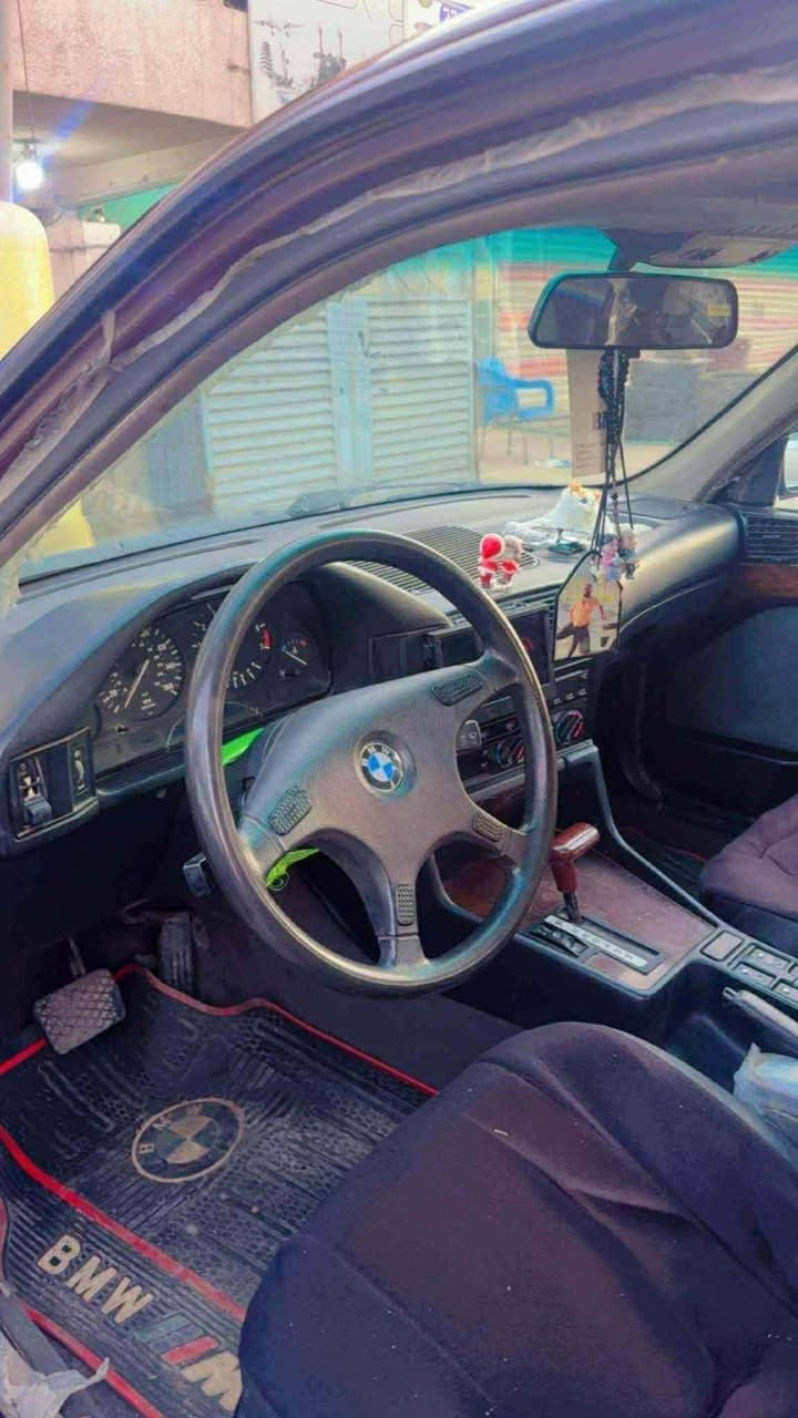 السلام عليكم اخوان بي ام للبيع موديل 1991 حجم 525  مكينه مسكر فانوس اوتوماتيك كير كفاله مكينه كفاله سياره صبغ عام جماليه بدون ضرر بدون ضربه تبريد شغال كهربائيات كلها شغاله السعر 65  مكاني بغداد
***********
