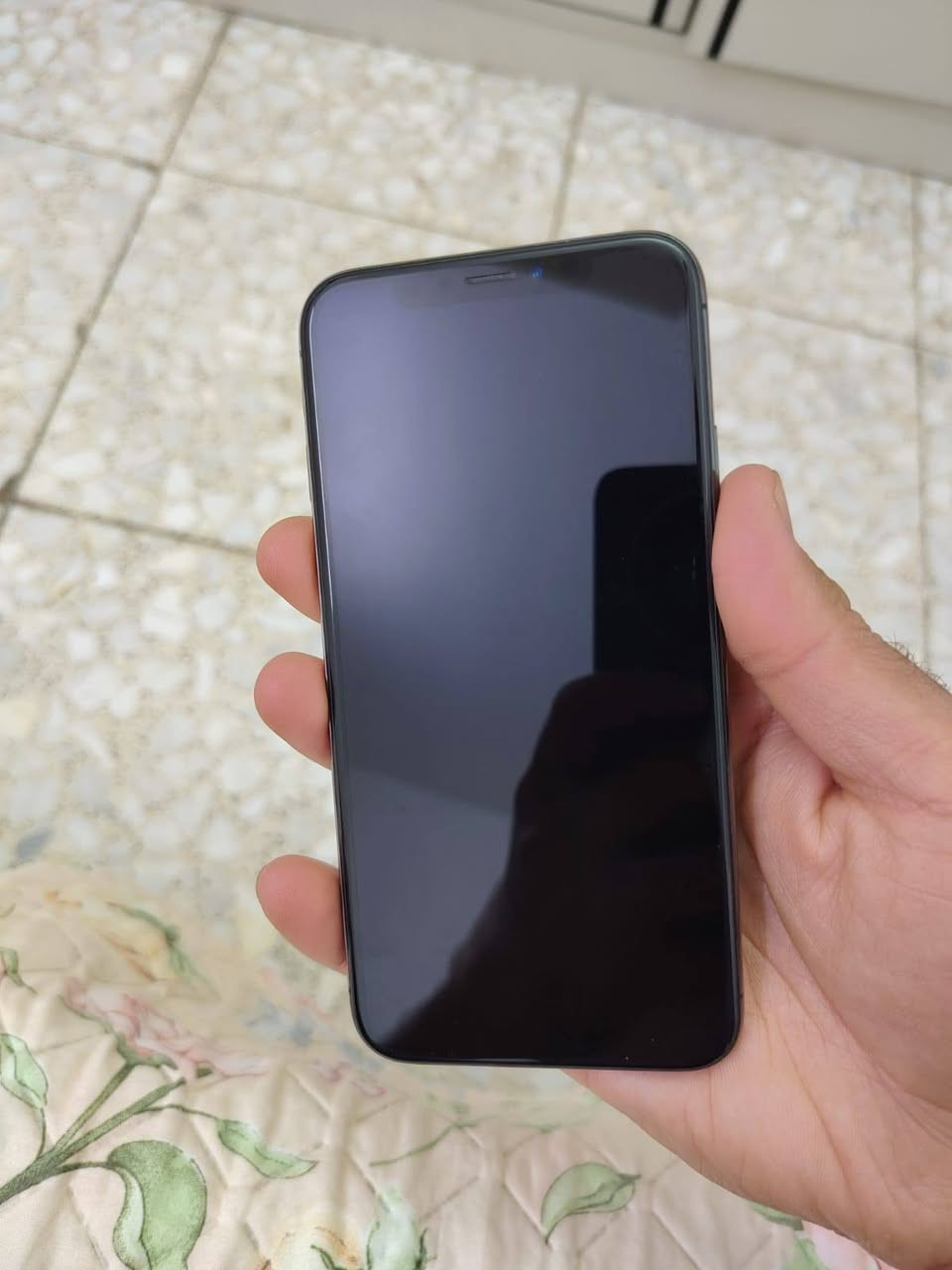 ايفون اكس للبيع
200وبي مجال 25
بطاريه 79
مامفتوح الاتصال  77177710686
