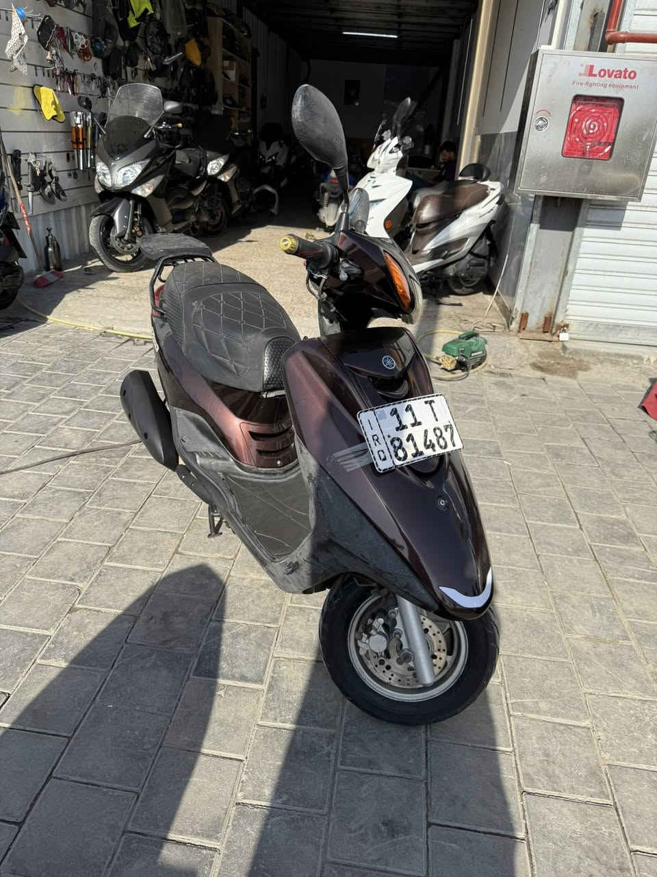 معرض الواثق لتجارة الدراجات النارية
متوفر ياماها اكرز Treet 
عداد الممشى 11,000
عليها تزويد كشن رياضي 
وارد يابان وستان كهربائي 
رقم بغداد مشروع وطني الانكليزي تحويل مباشر 
السعر 22 ورقة وبيها مجال قليل حك الجية 
***********
***********
