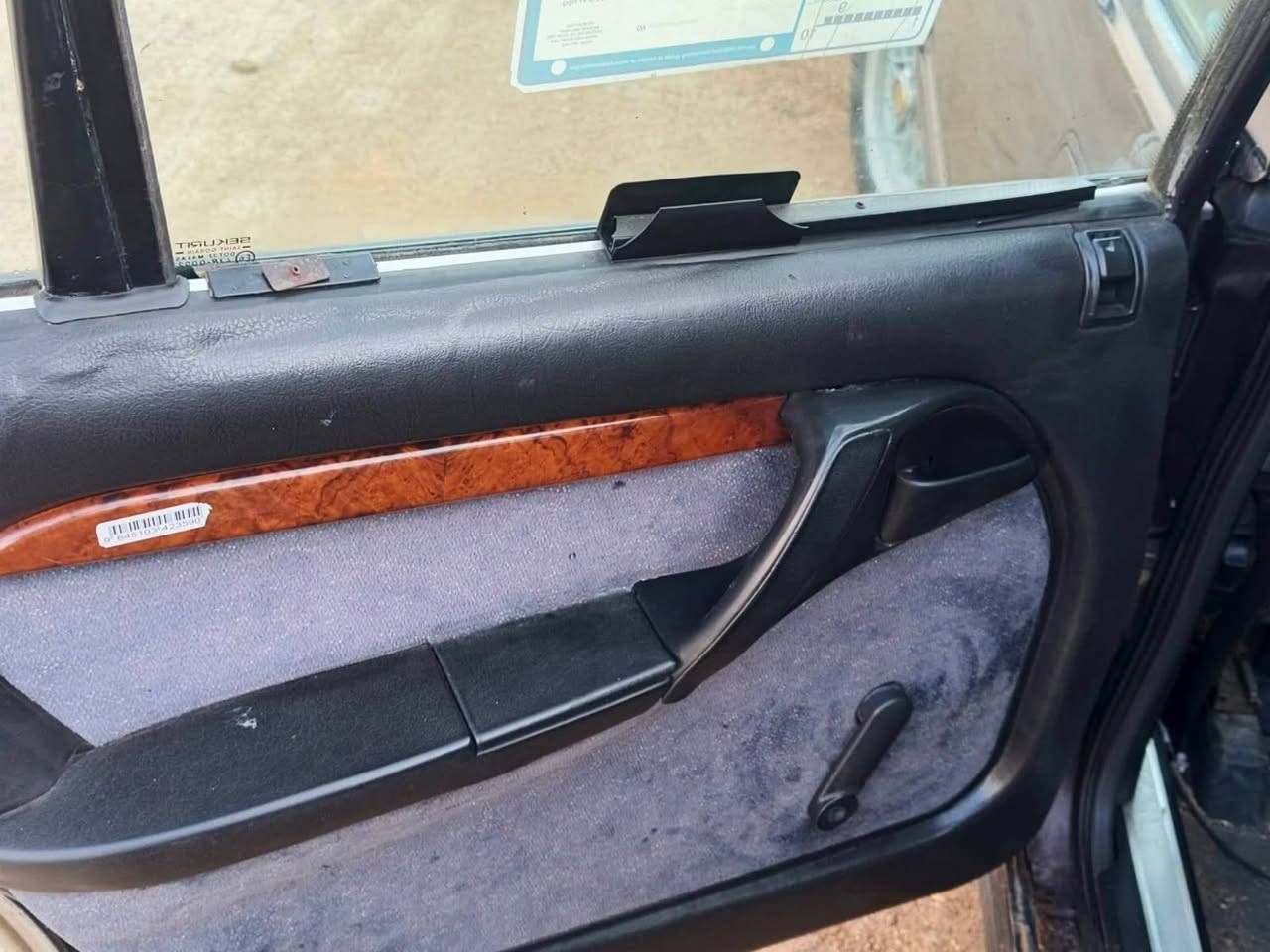 للبيع اوبل كلشي بيها مكفول  السياره بلاديه فول مواصفات كلشي بيها  شغال   فول مواصفات


**إذا كنت صاحب هذا الإعلان وتريد حذفه لأي سبب، رجاءا أرسل رسالة إلى الدعم الفني**