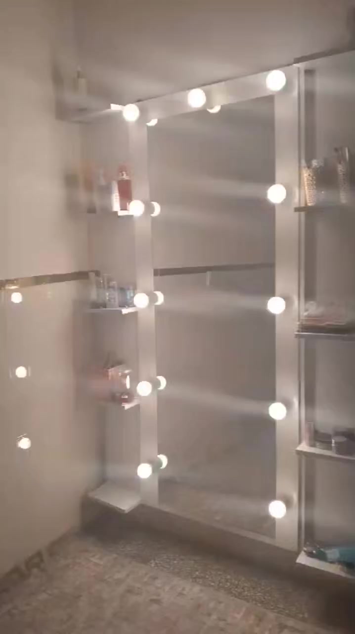 مدة (فرشة) طولها ٤ مترات السعر ١٠ الاف +
بردة طولها ٣ مترات زوج السعر ب١٥ الف
ميز  مراية السعر ٤٠ نهايته


**إذا كنت صاحب هذا الإعلان وتريد حذفه لأي سبب، رجاءا أرسل رسالة إلى الدعم الفني**