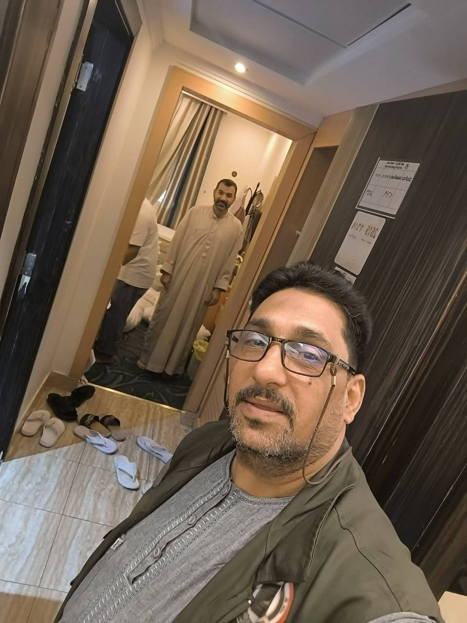 الهيئه العليا للحج والعمرة
مكتب شؤون حجاج العراق 
مكتب بابل 
قافلة الحافظ 
المتعهد/مظهر محسن حافظ 
توزيع الشامبو والصابون والتايت والمناديل الورقية بنوعيها وكذلك تبديل وتنظيف الغرف والشراشف ومن الله التوفيق


**إذا كنت صاحب هذا الإعلان وتريد حذفه لأي سبب، رجاءا أرسل رسالة إلى الدعم الفني**