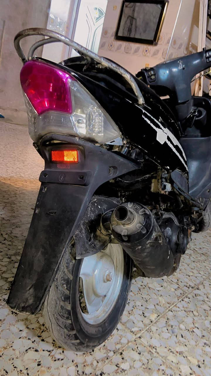 سلام عليكم دراجه منغولي للبيع بوشه 55من كهربائية كلها شغاله دراجة خير من الله تخبل سعر 350 مكاني بغداد مدينه صدر ❤️.


**إذا كنت صاحب هذا الإعلان وتريد حذفه لأي سبب، رجاءا أرسل رسالة إلى الدعم الفني**