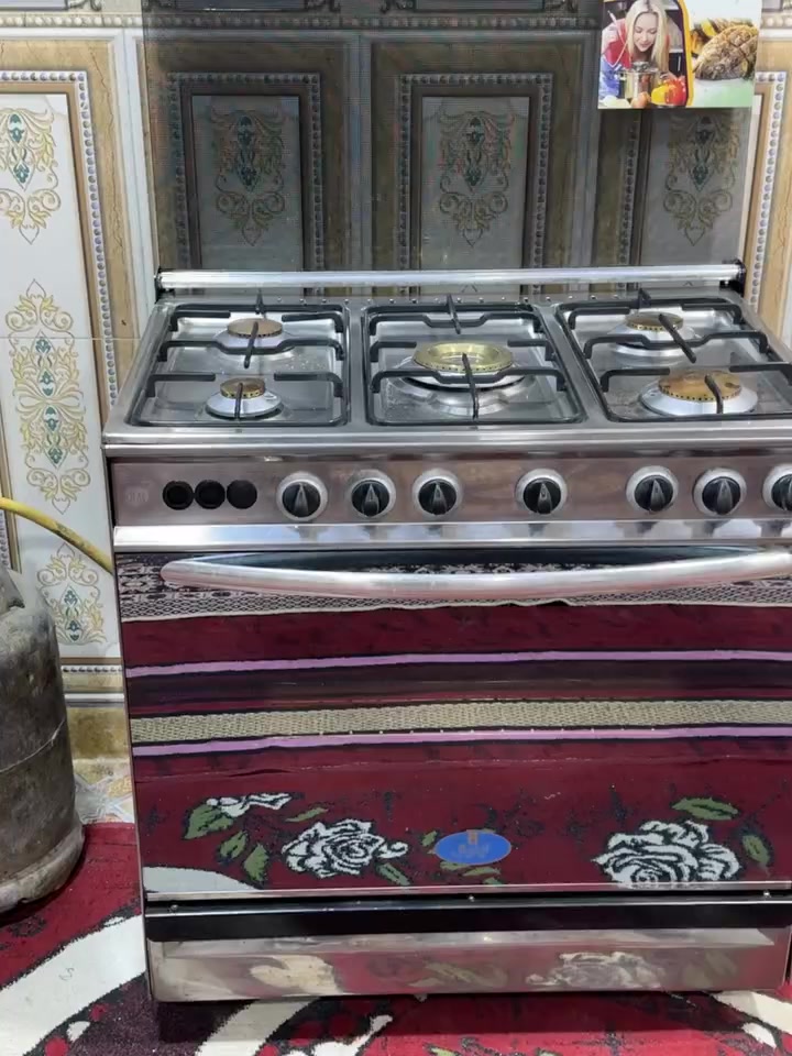 السلام عليكم
 طباخ أديال مصري امتياز إيطالي خمس مشاعل نار زركه غراض كاملة السعر 200 وبيه مجال بسيط


**إذا كنت صاحب هذا الإعلان وتريد حذفه لأي سبب، رجاءا أرسل رسالة إلى الدعم الفني**