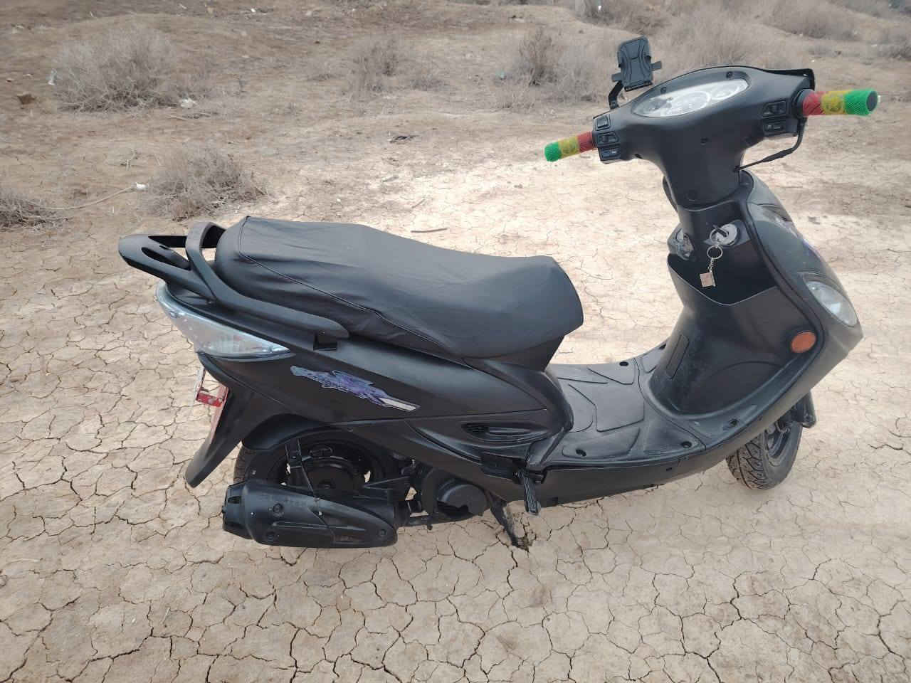 السلام عليكم
جي فور مكفوله كهربائيات ومكينه شرط الفحص من كلشي كفرات اصليه. ***********
