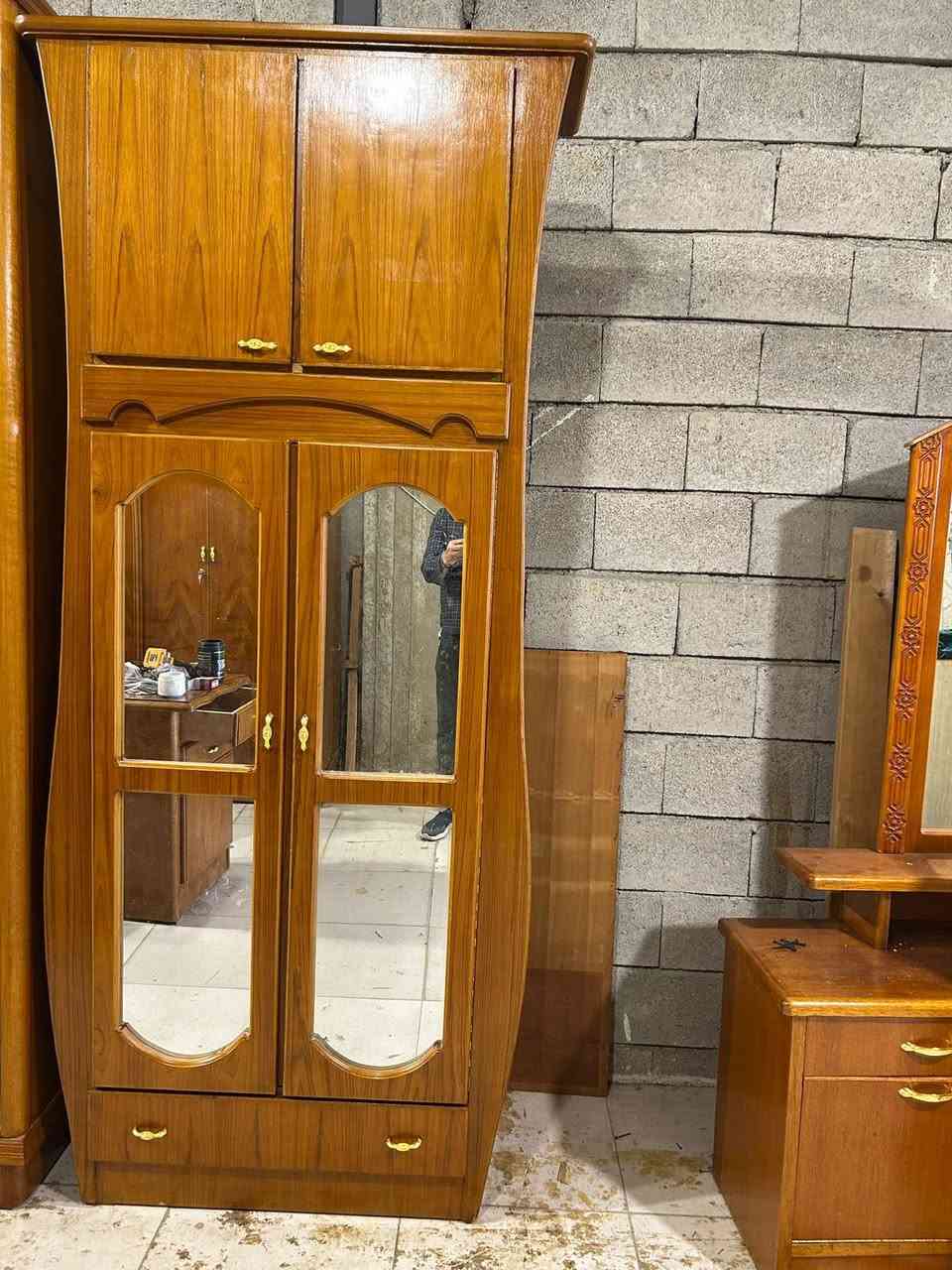 غرفه للبيع ⚜️🔱 🔥🔥
6 باب ملحق 🚪صاج زاويه برج  ضهر الكنتور جمبر فصال 🔱⚜️
شغل توصي  ثقيل السرير مخزن 👍🏻👌🏻
للاستفسار الاتصال على الارقام 
اسيا 📞(***********)
كورك📞  (***********)
عنواننا

الحدباء معرض ابو حسون قرب مرطبات البحرين❄️⭕️⭕️
