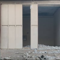 باب محل • طلاكات سحب • مستخدم قليل