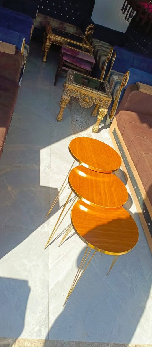 اغراض واثاث منزلي باسعار مناسبه للاستفسار مراسله خاص او اتصال ***********
تخامه
مكانس كهربائيه
طباخات
ميز طعام
مراجيح
غرف نوم
صوبات كهربائيه ونفطيه
