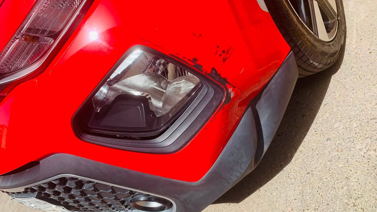 🚗 للبيع – كيا صول (Kia Soul) 2020
✅ الموديل: 2020
✅ الوارد: خليجي
✅ المحرك: 2000 سي سي
✅ اللون: أحمر
✅ الممشى: 25,000 كم فقط

بيه فقط بالدعاميه هذه الطعجه بالرصيف ومبينه بالصوره 🚗 للبيع – كيا صول (Kia Soul) 2020

السيارة استخدام شخصي، ممشاها قليل جداً، والمحرك والأداء بحالة ممتازة، جاهزة للفحص والمعاينة.

📍 للاستفسار أو التواصل: (***********)

السعر: (145 ورقه ) – مكان السياره بغداد ( الكرخ ) .

