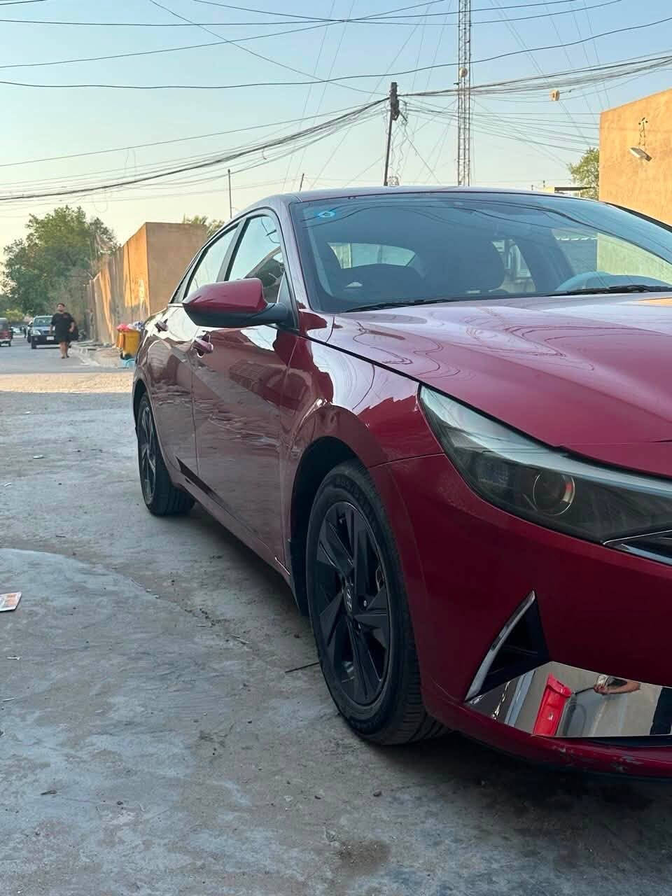 السلام عليكم
النترا 2023 hybrid(blue) 
موصفات السيارة 
قياده ذاتيه 
تحديد مسار
مثبت سرعة
رادار امامي خلفي وجانبي
كشنات تدفئة الامامية
شاشة ابل كار بلي واندرويد اوتو 
شاشة اعطال دجتل 
سيارة هواي بيها موصفات حلوة
حادثه مثل ما موضح بل صور علماً ان السيارة ليبل واحد ولا قطعة مفتوحة البنيد فقط تصليح وبلعراق صار بيعا بارد شي قليل بلجنطة مثل ما موضح بلصورة والدعامية الخلفية مصبوغة فقط سيارة خير من الله محرك 1600 هايبرد تبريد خير من الله 
السعر 14.000$ 
للاستفسار اتصل على رقم 
***********
+تحويل ثاني يوم مباشرة

