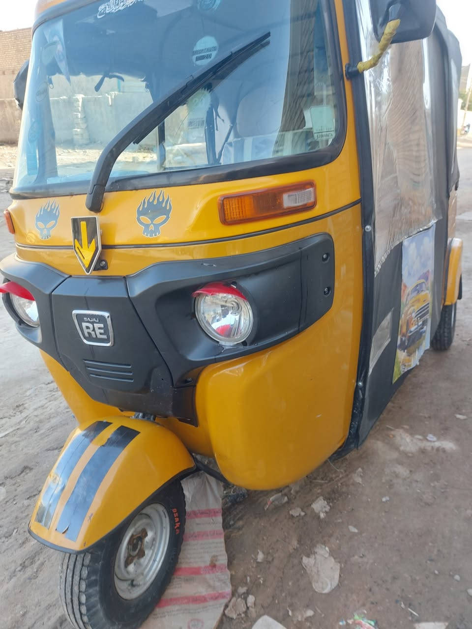 سلام عليكم تكتك للبيع مديل 2021 كفاله عامه كشر ومكينة ، تكتك ما ناقصه اي شيء كاملة على اخر حباية.
-السعر :سبعة ونص بيها مجالل
-مكاني: بابل القاسم
-رقمي: ***********
