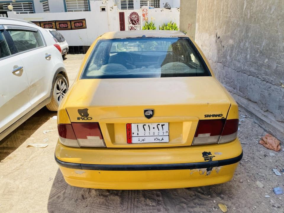 السلام عليكم سمند للبيع بدون راعي سعر 16 وبيها مجال مكاني نجف *********** سياره محرك كير جدد حداديه نضيفه كشر السياره بل صور مبين.
