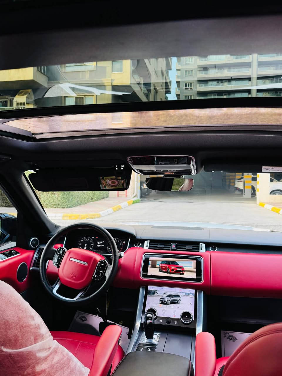 RANGE ROVER Sporte 2018 
رانج روفر سبورت ٢٠١٨ کلین تایتل 
سنة الصنع : 2018
العداد : ٤١ الف فقط
#ملاحظات: السيارة جديدة كلش عبالك زيرو ماشالله
محرك V6 ( سوبر ارغب محرك ) 

سعر : ٣٧٥ و مجال بصیط لطیبین 
مۆبایل / ***********
📍السيارة مكانها سلیمانیە 

المواصفات فوول ١/١ اعلی فئە 
• فتحة سقف: پانورما ( قابلة للفتح )
. صندوق شفط 
. بصمە
• نظام تعليق هوائي ( جكات )
• دوسات جانبية كهربائية
• نظام التحكم بتماسك العجلات
• دخول ذكي + بصمة تشغيل
• نظام توزيع ضغط المكابح
• خاصية تثبيت مقاعد الأطفال
• مدخل لربط الاجهزة الموسيقيه IPod
• نظام المساعدة على صعود الطرقات
• نظام التحكم بنزول التلال
• نظام المساعدة على الكبح
• نظام الدفع الرباعي الدائم
• شاشة لمس قياس 8 إنش مع نظام ملاحة
 • نظام صوتي من نوع Meridian
• صندوق خلفي شفط 
• نوع المقاعد: كهربائي - جلد - تدفئة و تبرید 
• مكيف خلفي مع وحدة تحكم منفصلة 
• أكياس هوائية: 10
• الحساسات ( أمامي + خلفي )
• المصابيح: رأس متحرك - زينون - إضاءة LED

#ملاحظات: السيارة مكفولة كفالة عامة جديدة كلش عبالك زيرو .. جديد مدخليها سيرفس شركة من دهن وفلاتر ، والباقي كلها على وضع الشركة ممفتوح برغي منها ..بالحقيقة احلى من الصور بهواية .. إذا متشوفها بعينك متعرف اشكد جديدة ..  سنوية هزة فحص كلها جديد . السليمانية, العراق
