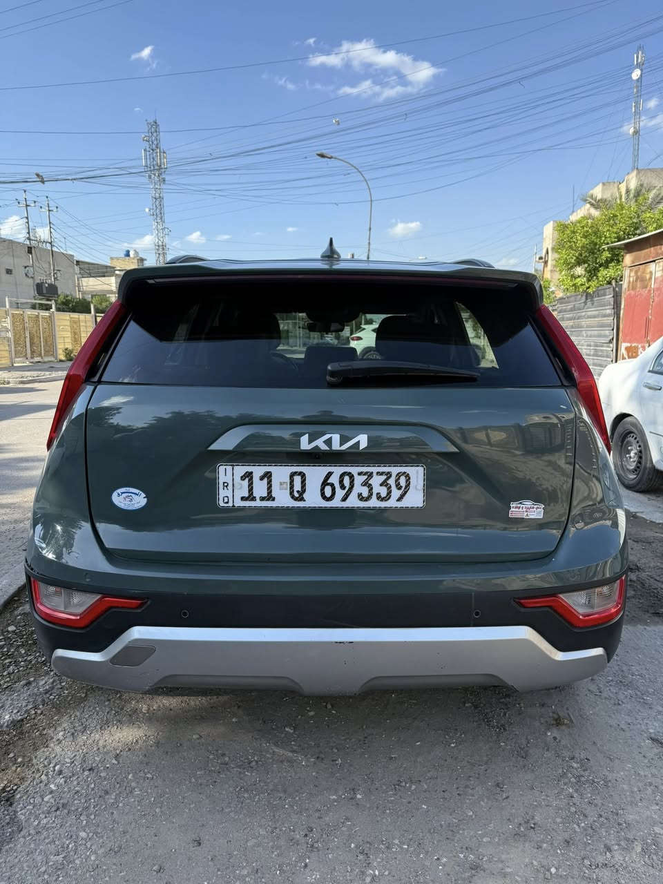 كيا نيرو هايبرد 2023 للبيع او مراوس
السيارة كلين امريكي بيهه طخة خفيفه بالصندوق ماشية 30mi السيارة نضيفة ومرتبة امانة الله والشاشة بعدهه بالجيس ملزوك عليهه استخدام بيت فقط 
***********
