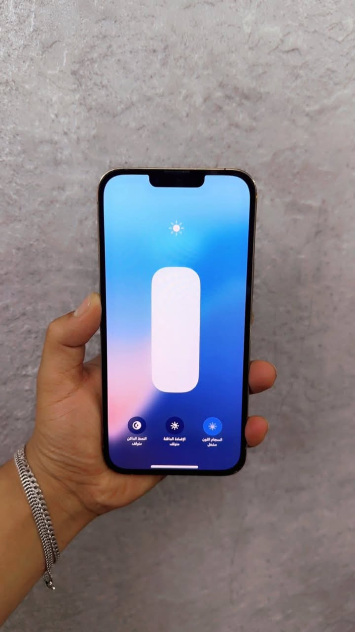 ايفون 13 برو ماكس 
جهاز جديد بحاله الوكاله 
جهاز ضمان من كلشي ومكفول 
مبدل شاشه نوعيه تخبل 
كله شغال فيس ايدي شغال 
خطوط كامرات جهاز جديد 
ذاكره 512 
بطاريه 85 
مكاني حله 
اتصال او خاص 
***********
سعر 550
